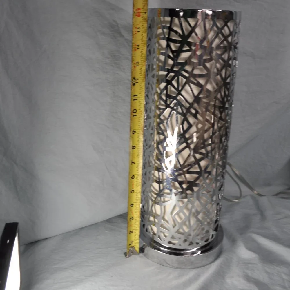SALE* silver metal bird nest 16